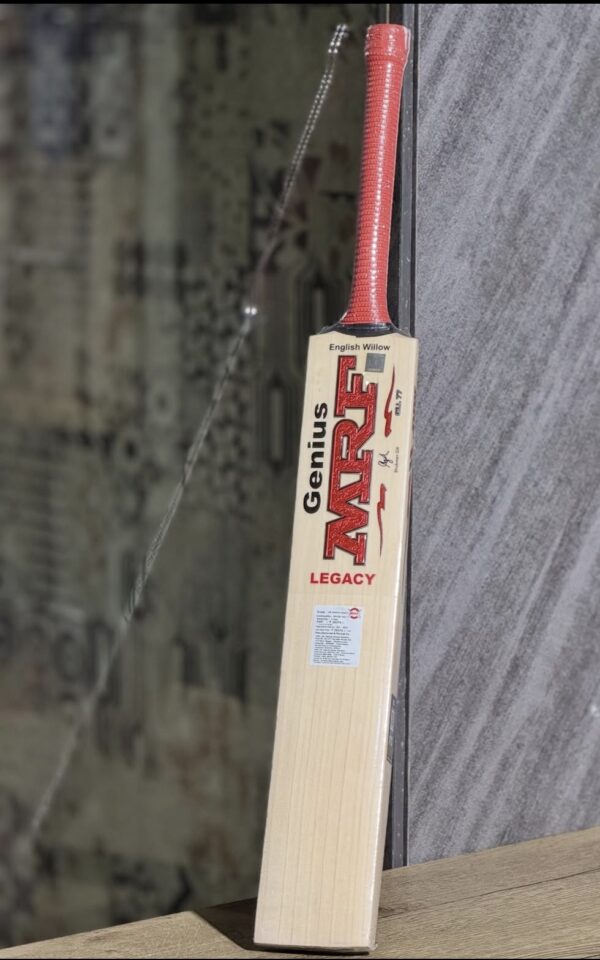 MRF LEGACY BAT